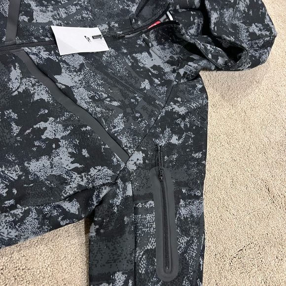 MEN'S NIKE TECH FLEECE CAMO FULL-ZIP HOODIE - NEW With TAG - Picture 6 of 7